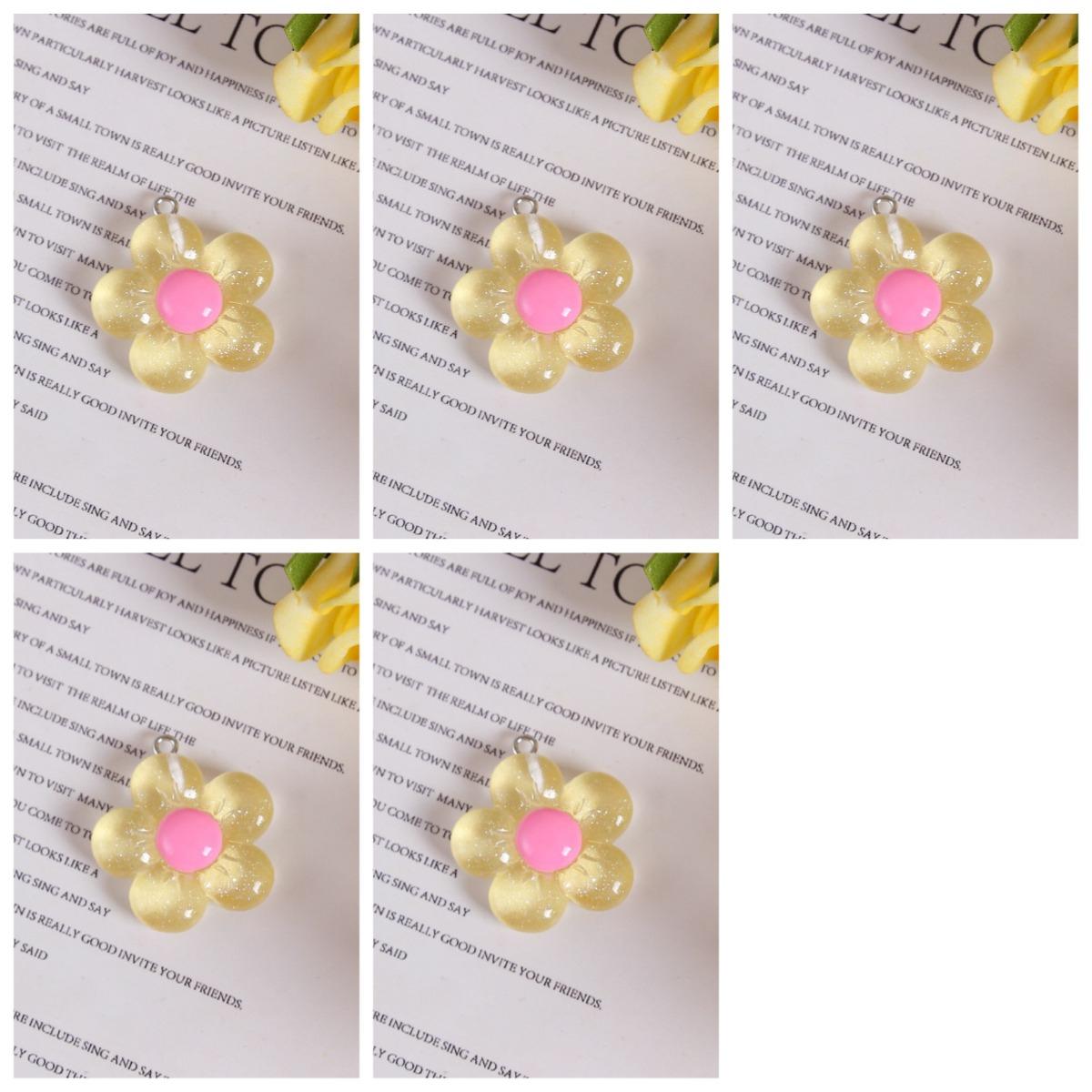 BEPAN 5pcs Transparent Glitter Five Petal Flowers DIY Jewelry Accessories Colorful Resin Shiny Flowers Keychain Pendant Decorations
BEPAN 5pcs Transparent Glitter Five Petal Flowers DIY Jewelry Accessories Colorful Resin Shiny Flowers Keychain Pendant Decorations