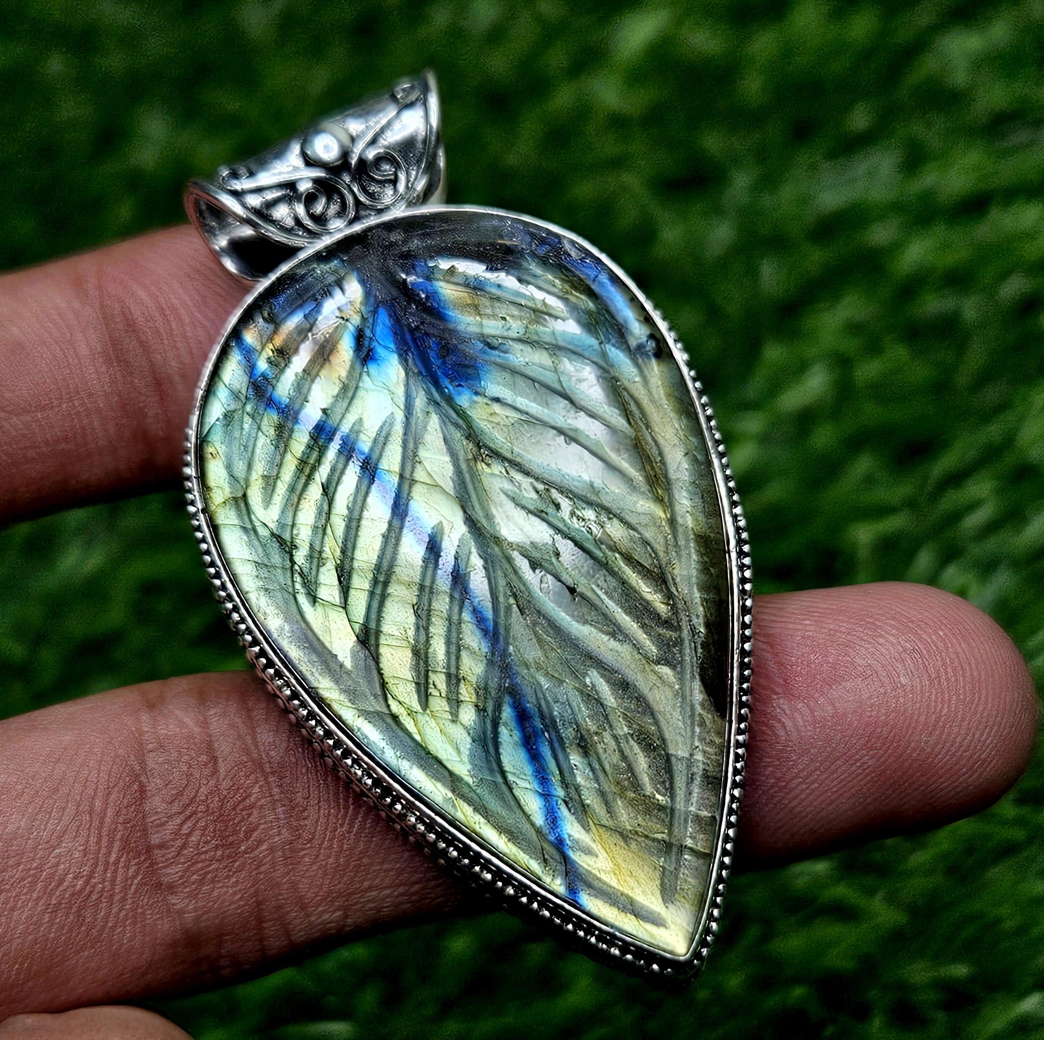 Подвеска из натурального лабрадорита Подвеска из натурального драгоценного камня Подвеска из стерлингового серебра 925 пробы Лучший дизайн Подвеска Ювелирные изделия ручной работы Ювелирные изделия из лабрадорита для нее M синий
Подвеска из натурального лабрадорита Подвеска из натурального драгоценного камня Подвеска из стерлингового серебра 925 пробы Лучший дизайн Подвеска Ювелирные изделия ручной работы Ювелирные изделия из лабрадорита для нее M синий