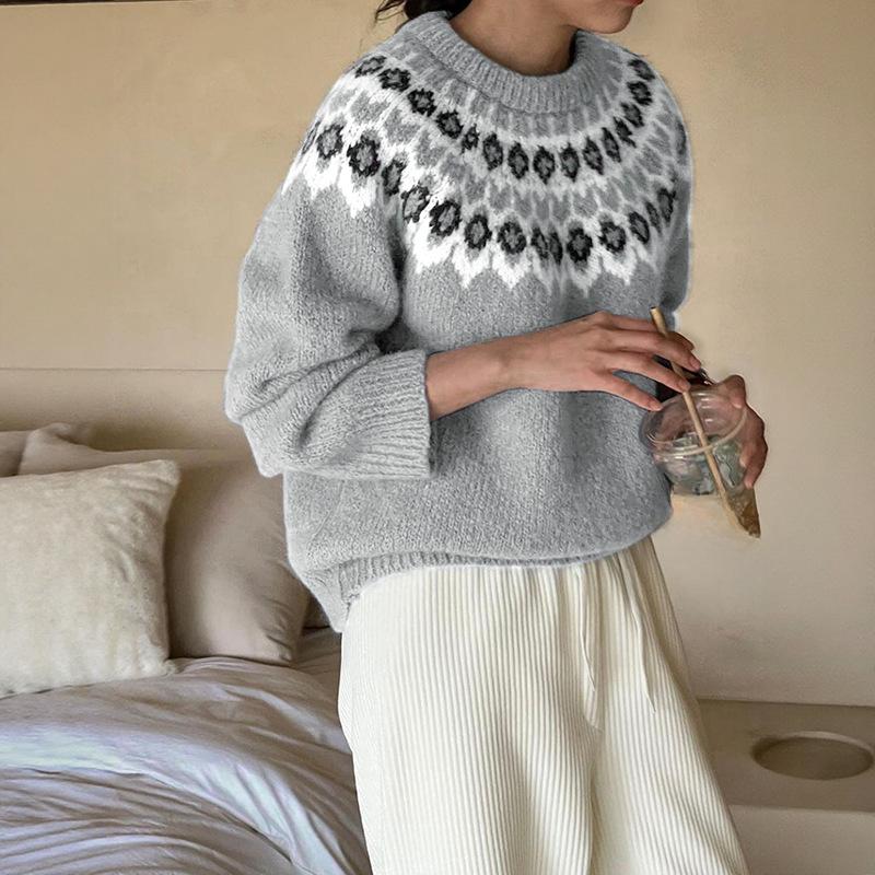 New Autumn and Winter Ethnic Style Long-sleeved Round-neck Sweater L світло-сірого кольору
New Autumn and Winter Ethnic Style Long-sleeved Round-neck Sweater L світло-сірого кольору