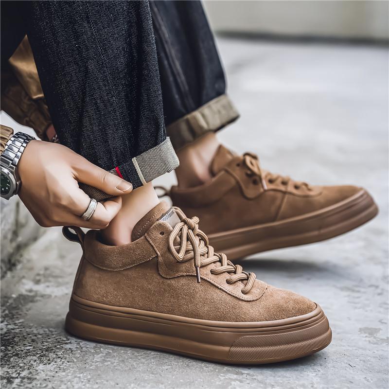 2025 autumn and winter new high-top men s shoes Korean version of versatile Wenzhou leather shoes men s sports and leisure board shoes 44
2025 autumn and winter new high-top men s shoes Korean version of versatile Wenzhou leather shoes men s sports and leisure board shoes 44