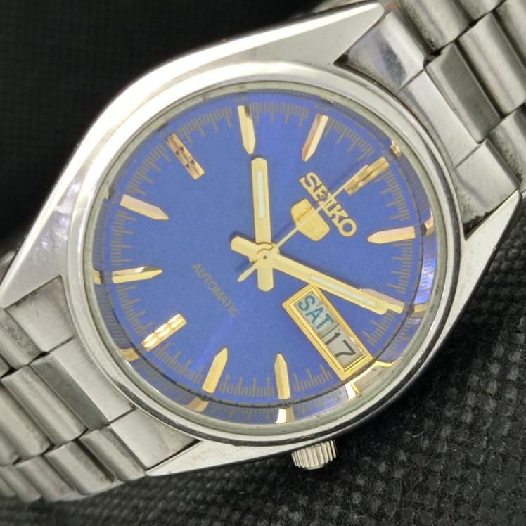 USED VINTAGE SEIKO 5 AUTOMATIC 7019A JAPAN MENS D/D BLUE WATCH 608c-a315455-9 SKU608c-a315455
USED VINTAGE SEIKO 5 AUTOMATIC 7019A JAPAN MENS D/D BLUE WATCH 608c-a315455-9 SKU608c-a315455