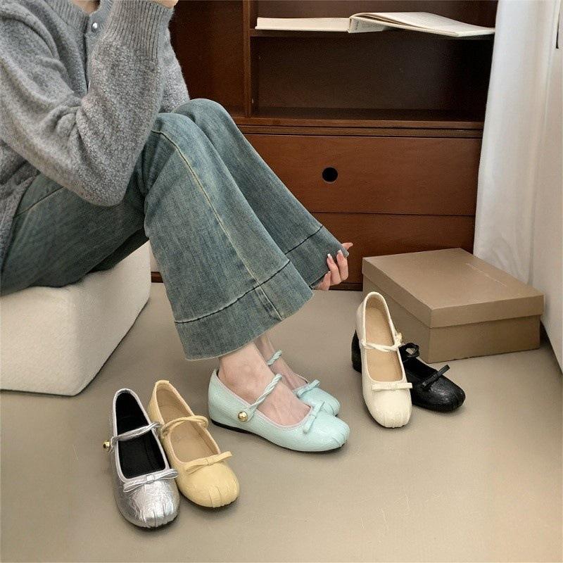 Inner height increase silver light mouth single shoes women with skirt gentle fairy thick-soled Mary Jane shoes 35
Inner height increase silver light mouth single shoes women with skirt gentle fairy thick-soled Mary Jane shoes 35