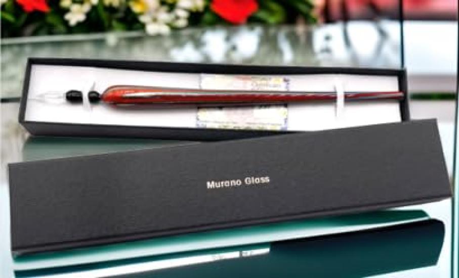 Italian Venetian Glass Traditional Crafts Murano Pen Glass/Glass
Italian Venetian Glass Traditional Crafts Murano Pen Glass/Glass