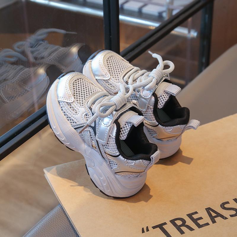 Детские кроссовки Сетчатые дышащие Кроссовки для девочек Нескользящая Толстая Мягкая подошва 2025 Новые Детские Спортивные Туфли Сетчатые Дышащие Трендовые 26 серебряный
Детские кроссовки Сетчатые дышащие Кроссовки для девочек Нескользящая Толстая Мягкая подошва 2025 Новые Детские Спортивные Туфли Сетчатые Дышащие Трендовые 26 серебряный