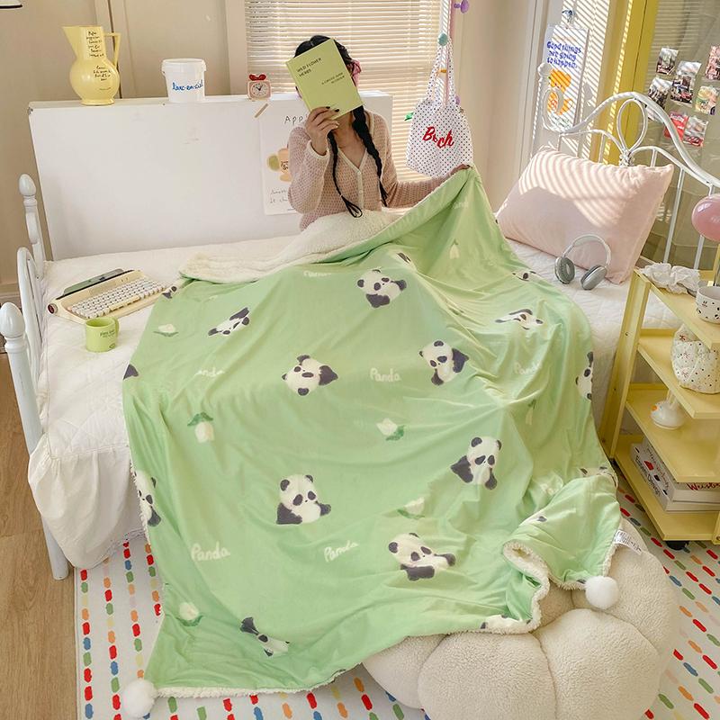 Cute Cat Thickened Throw Blanket Cartoon Dots Soft Skin-friendly Blanket Living Room Bedroom Warm Blankets with White Plush Ball 100cmx150cm 1pc
Cute Cat Thickened Throw Blanket Cartoon Dots Soft Skin-friendly Blanket Living Room Bedroom Warm Blankets with White Plush Ball 100cmx150cm 1pc