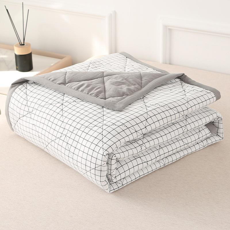 Plaid Summer Quilt Washed Cotton Thin Comforter Blanket Air Condition Bedspread for Single Double Queen King Bed Coverlet 150x200cm
Plaid Summer Quilt Washed Cotton Thin Comforter Blanket Air Condition Bedspread for Single Double Queen King Bed Coverlet 150x200cm