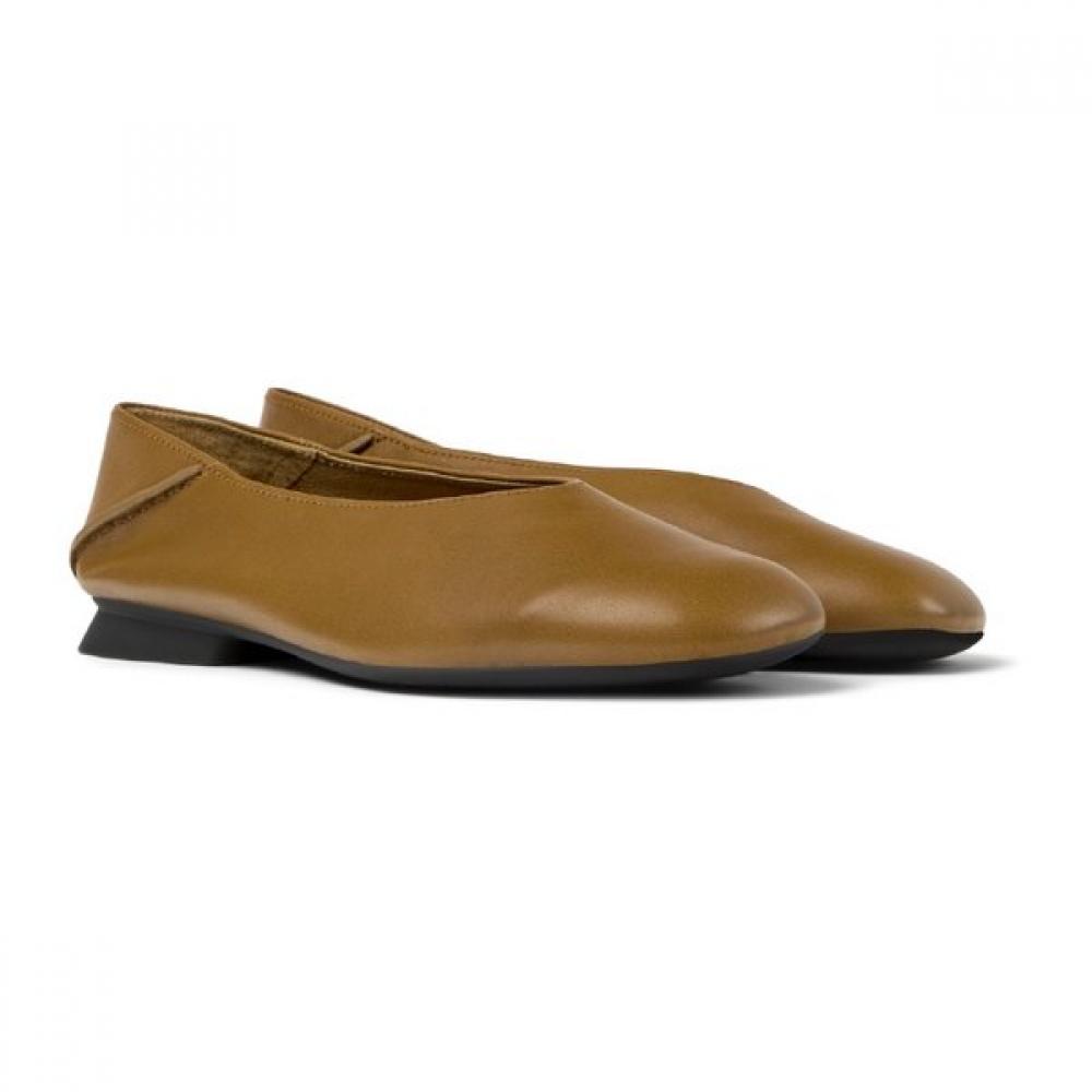 Camper Women S Flat ShoeS 25fw caSi Myra K201253 041 EU38(240-245mm)
Camper Women S Flat ShoeS 25fw caSi Myra K201253 041 EU38(240-245mm)