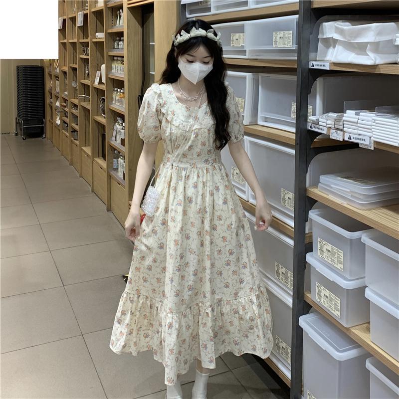 Летнее женское платье миди Mori Girl с цветочным принтом и круглым вырезом с кружевным цветочным принтом, женское платье, винтажное шикарное платье с оборками в стиле Cottagecore
Летнее женское платье миди Mori Girl с цветочным принтом и круглым вырезом с кружевным цветочным принтом, женское платье, винтажное шикарное платье с оборками в стиле Cottagecore