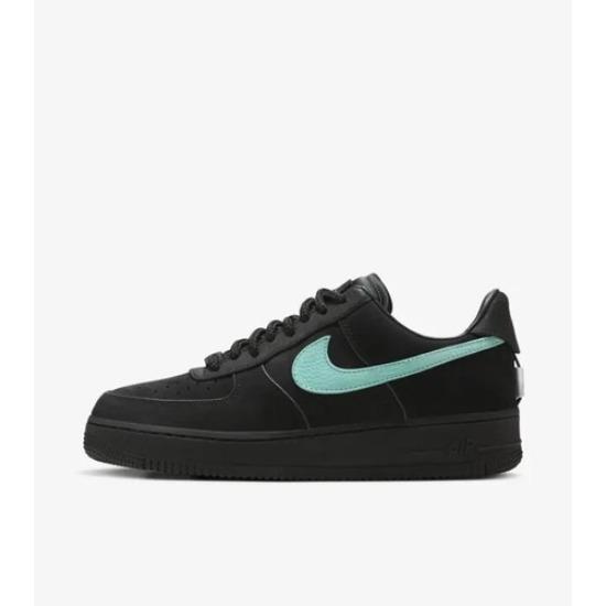 Nike Air Force 1 Low Tiffany Co. 1837 2023 DZ1382-001 EU 38.5 чорний
Nike Air Force 1 Low Tiffany Co. 1837 2023 DZ1382-001 EU 38.5 чорний
