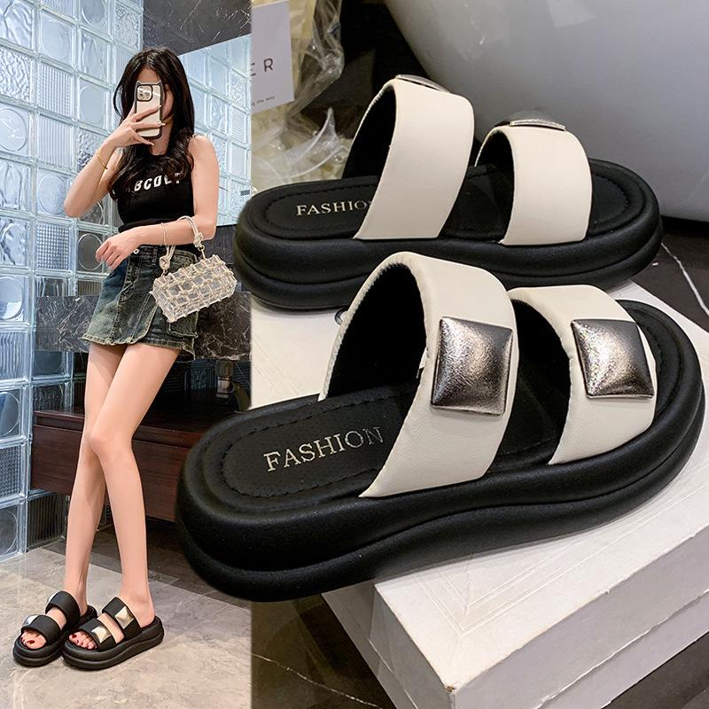 Platform slippers women s muffin slippers summer beach casual wear 2025 one-word drag Velcro new sandals 40 чорний
Platform slippers women s muffin slippers summer beach casual wear 2025 one-word drag Velcro new sandals 40 чорний