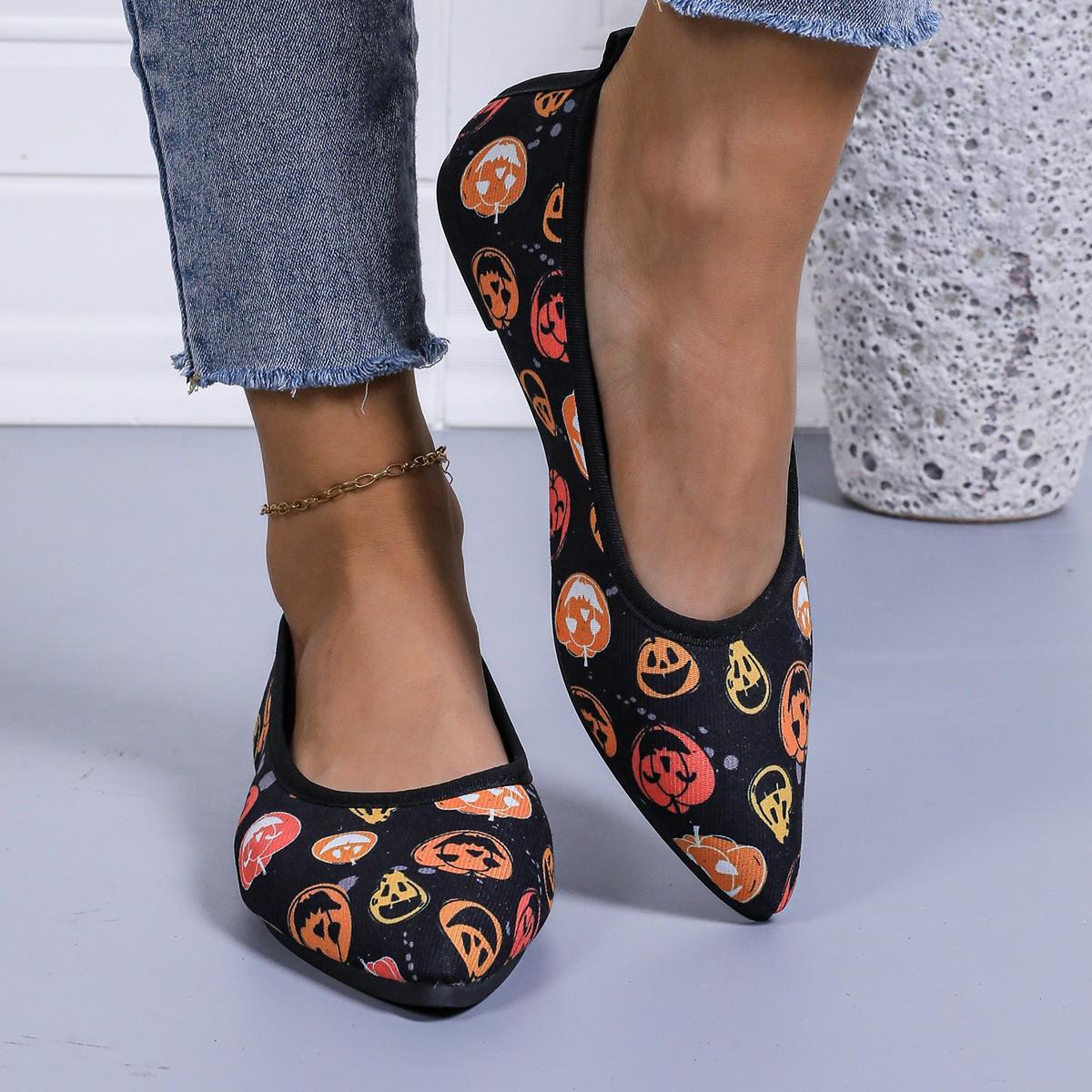 Large size shallow mouth printing single shoes women s spring and autumn European and American tide with pointed head shallow mouth flat bottom low 36
Large size shallow mouth printing single shoes women s spring and autumn European and American tide with pointed head shallow mouth flat bottom low 36