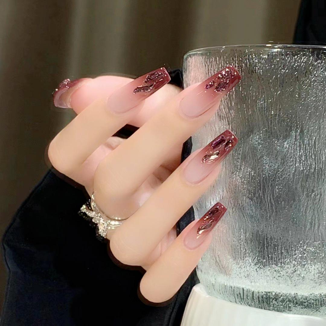 B555-Pure & Desire: Removable Gradient Diamond False Nails - Long Length Fairy Light Luxury
B555-Pure & Desire: Removable Gradient Diamond False Nails - Long Length Fairy Light Luxury