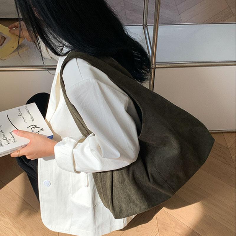 Vintage Faux Suede Hobos Women Shoulder Bags Large Capacity Tote Bag Retro Trend Autumn Big Shopper Purses Handbags
Vintage Faux Suede Hobos Women Shoulder Bags Large Capacity Tote Bag Retro Trend Autumn Big Shopper Purses Handbags