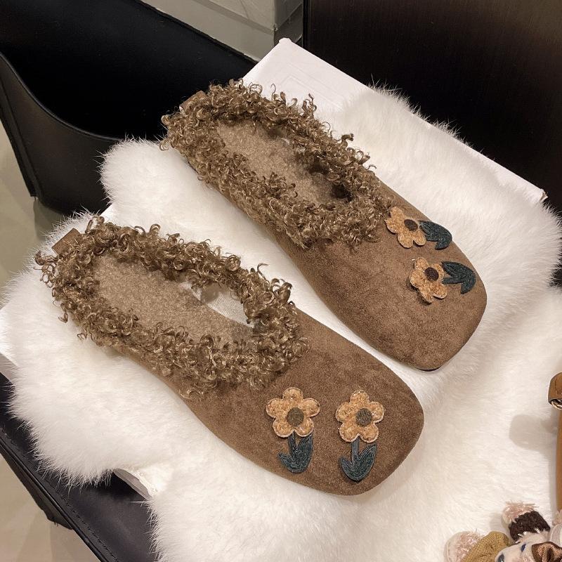 Retro Boken half slippers women s early autumn 2025 new lace thick bottom lazy feeling increased lazy bag head slippers 40 коричневый
Retro Boken half slippers women s early autumn 2025 new lace thick bottom lazy feeling increased lazy bag head slippers 40 коричневый