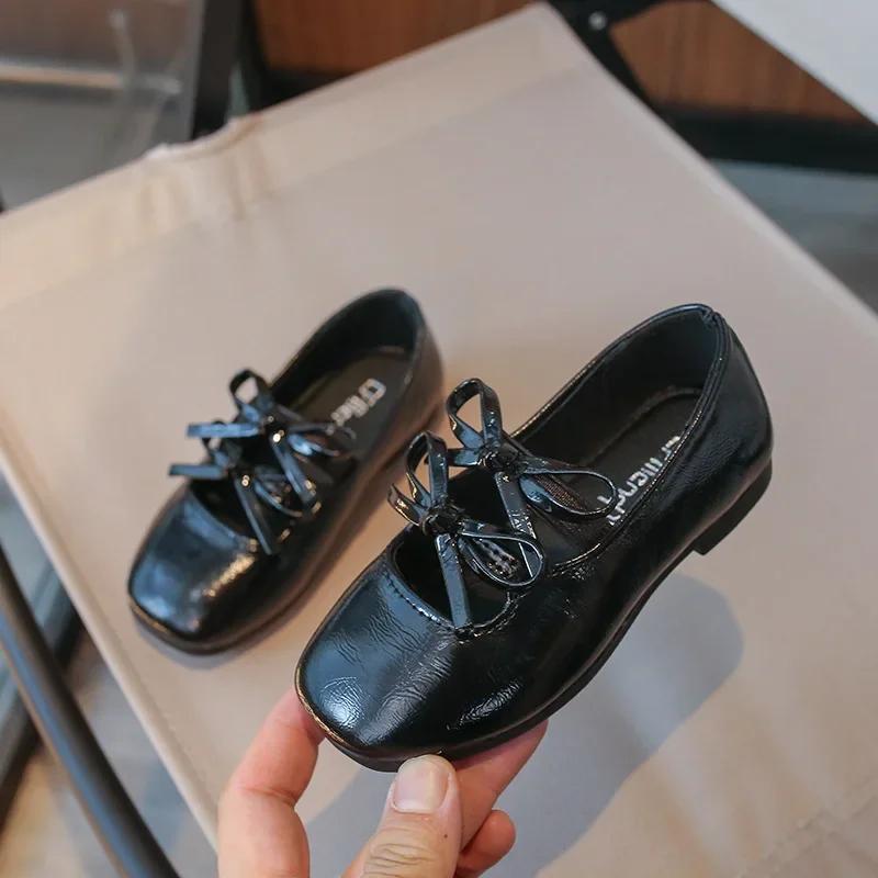 Kids Square Dance Performance Shoes Black Solid Color Girls Princess Shoe with Double Bow New Girls Leather Shoes Soft Sole 24 чорний
Kids Square Dance Performance Shoes Black Solid Color Girls Princess Shoe with Double Bow New Girls Leather Shoes Soft Sole 24 чорний