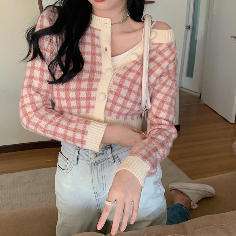 Sweater Cardigan Women s High Waist Short Gentle Retro Plaid Long Sleeve Top Spring and Autumn New Knitted Jacket One size
Sweater Cardigan Women s High Waist Short Gentle Retro Plaid Long Sleeve Top Spring and Autumn New Knitted Jacket One size