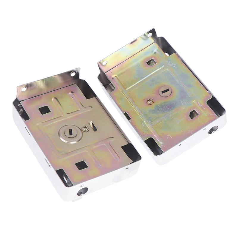 Exterior Iron Door Locks Security Anti-Theft Lock Multiple Insurance Lock Wood Gate Lock Hardware
Exterior Iron Door Locks Security Anti-Theft Lock Multiple Insurance Lock Wood Gate Lock Hardware