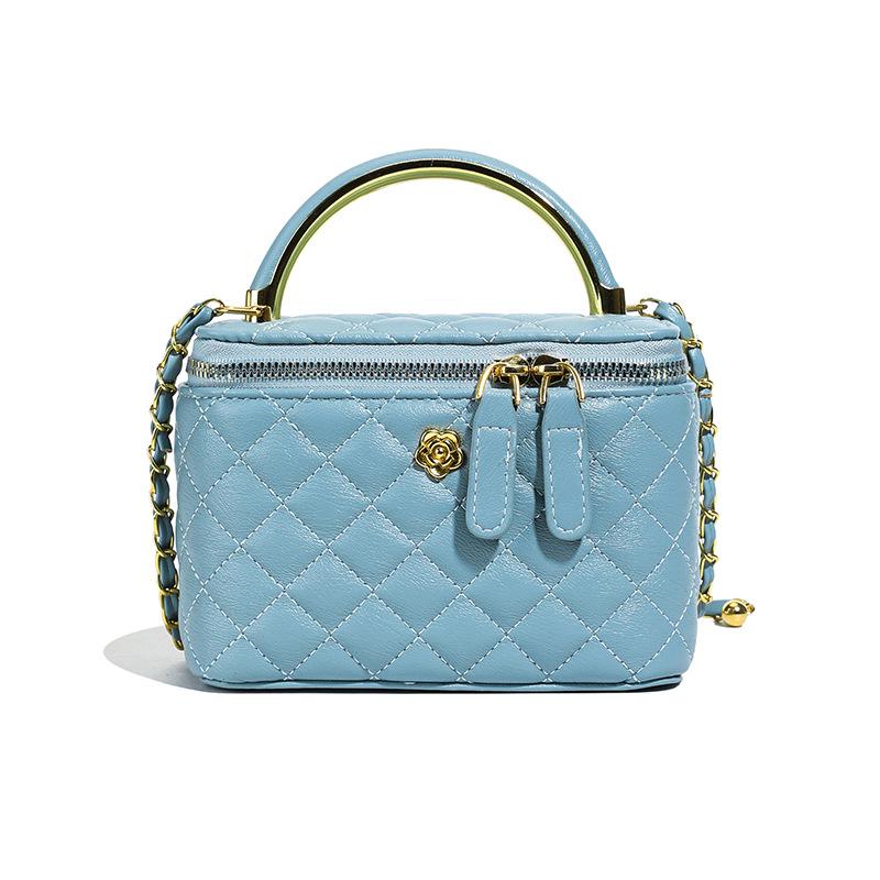 New product Xiaoxiangfeng rhombus chain box bag women s versatile commuter temperament niche portable messenger bag синий
New product Xiaoxiangfeng rhombus chain box bag women s versatile commuter temperament niche portable messenger bag синий