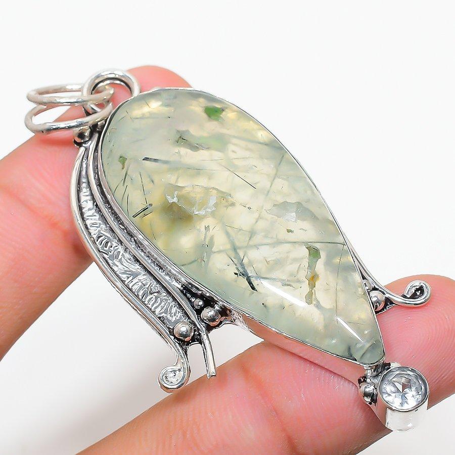 Natural Prehnite, White Topaz Gemstone 925 Sterling Silver Pendant 2.64 Y6k01 
Natural Prehnite, White Topaz Gemstone 925 Sterling Silver Pendant 2.64 Y6k01