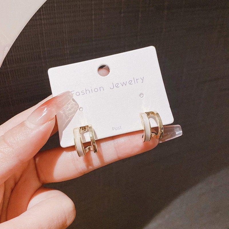 Elegant High-End Geometric Square Earrings for Women золотий
Elegant High-End Geometric Square Earrings for Women золотий