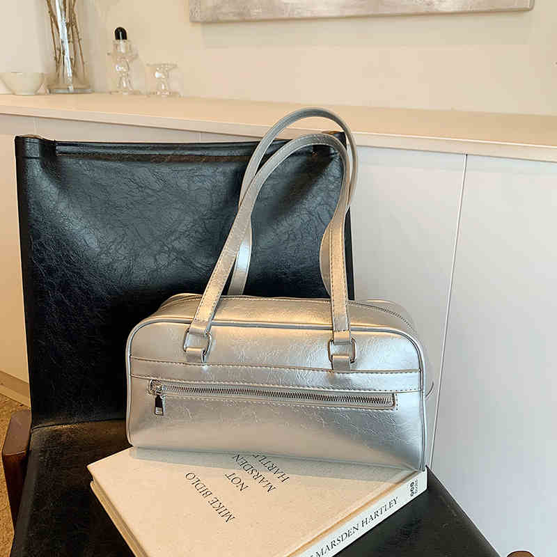 Большая вместительная красная сумка для женщин, новая повседневная сумка на плечо на молнии, однотонные универсальные женские сумки (30cm<Max Length<50cm)
Большая вместительная красная сумка для женщин, новая повседневная сумка на плечо на молнии, однотонные универсальные женские сумки (30cm<Max Length<50cm)