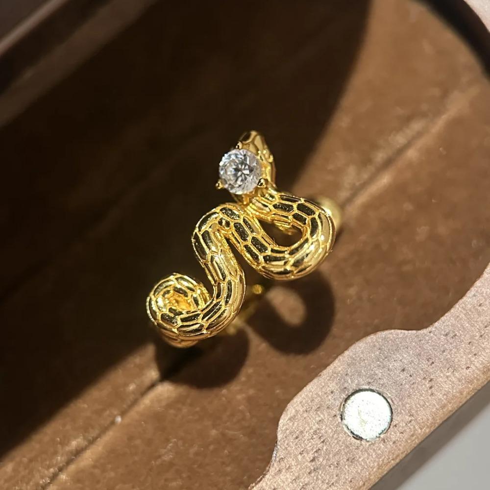 Women Vintage Snake Jewelry Set Marquise Diamond Ring Serpent Ear Cuff Scepter Pendant Necklace No Piercing
Women Vintage Snake Jewelry Set Marquise Diamond Ring Serpent Ear Cuff Scepter Pendant Necklace No Piercing