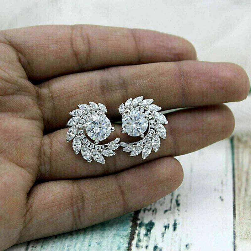 Huitan Dazzling Cubic Zirconia Stud Earrings Luxury Wedding Accessories for Women Copper Color Gorgeous Lady Accessories Zircon
Huitan Dazzling Cubic Zirconia Stud Earrings Luxury Wedding Accessories for Women Copper Color Gorgeous Lady Accessories Zircon