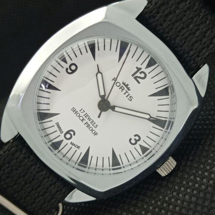 ВОССТАНОВЛЕННЫЕ ШВЕЙЦАРСКИЕ МУЖСКИЕ НАРУЧНЫЕ ЧАСЫ FORTIS WINDING СЕРЕБРЯНЫЙ ЦИФЕРБЛАТ 622b-a416621-2 lot622b-a416621
ВОССТАНОВЛЕННЫЕ ШВЕЙЦАРСКИЕ МУЖСКИЕ НАРУЧНЫЕ ЧАСЫ FORTIS WINDING СЕРЕБРЯНЫЙ ЦИФЕРБЛАТ 622b-a416621-2 lot622b-a416621