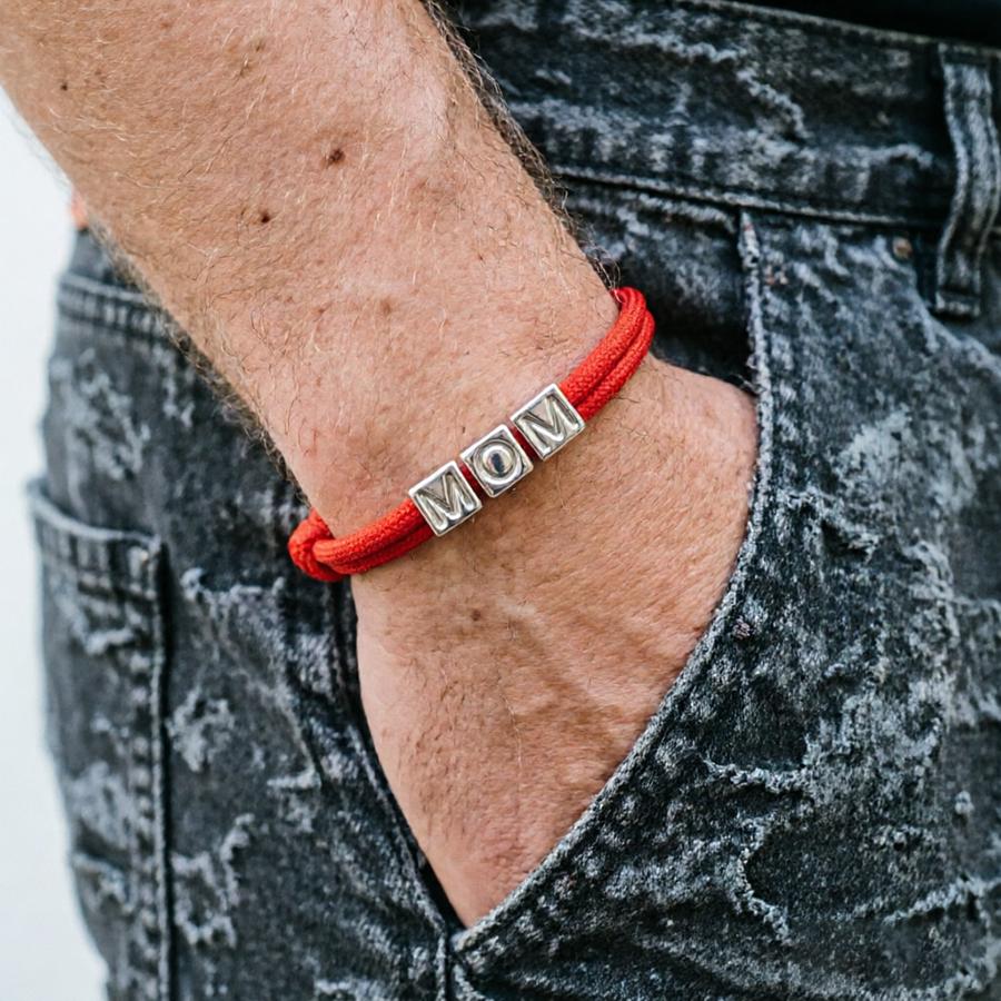 Noter Handmade Men Paracord Bracelet Premium Selected Durable Sturdy Rope MOM HOPE FREE Letters Braslet Accessory For Daily Wear красный
Noter Handmade Men Paracord Bracelet Premium Selected Durable Sturdy Rope MOM HOPE FREE Letters Braslet Accessory For Daily Wear красный