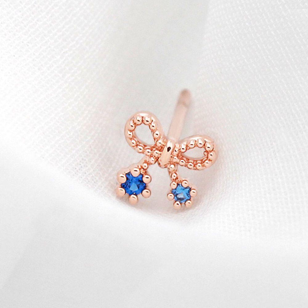 Piercing Ribbon Gold Needle 14K Rose Gold Cubic Blue
Piercing Ribbon Gold Needle 14K Rose Gold Cubic Blue
