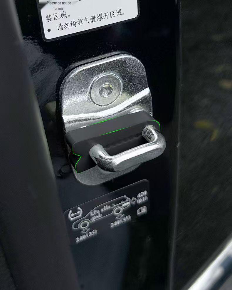 Silicone Car Door Lock Buckle Shock Absorbing & Protective Pad чорний
Silicone Car Door Lock Buckle Shock Absorbing & Protective Pad чорний
