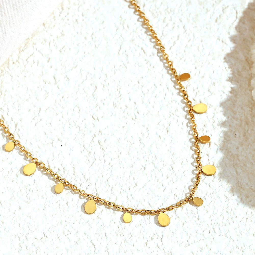 Versatile Necklace Women s 18K Light Luxury Light Luxury Clavicle Chain 2025 New Trendy Accessories
Versatile Necklace Women s 18K Light Luxury Light Luxury Clavicle Chain 2025 New Trendy Accessories