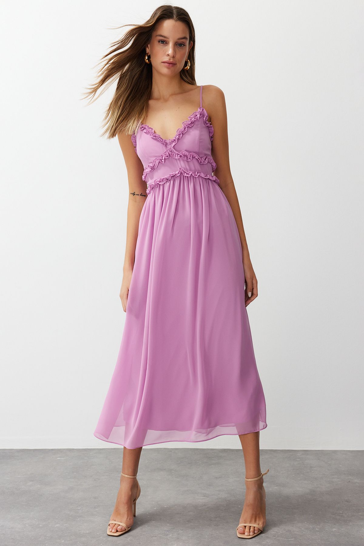 Women s Fashion Fuchsia Floral Patterned A-Line Ruffle Detailed Lined Chiffon Maxi Woven Dress XS
Women s Fashion Fuchsia Floral Patterned A-Line Ruffle Detailed Lined Chiffon Maxi Woven Dress XS