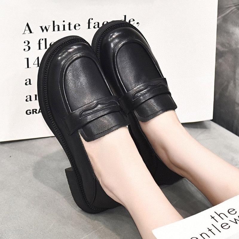 Shoes women s spring and autumn new leather small leather shoes flat shoes single shoes large size women s shoes casual 40 чёрный
Shoes women s spring and autumn new leather small leather shoes flat shoes single shoes large size women s shoes casual 40 чёрный