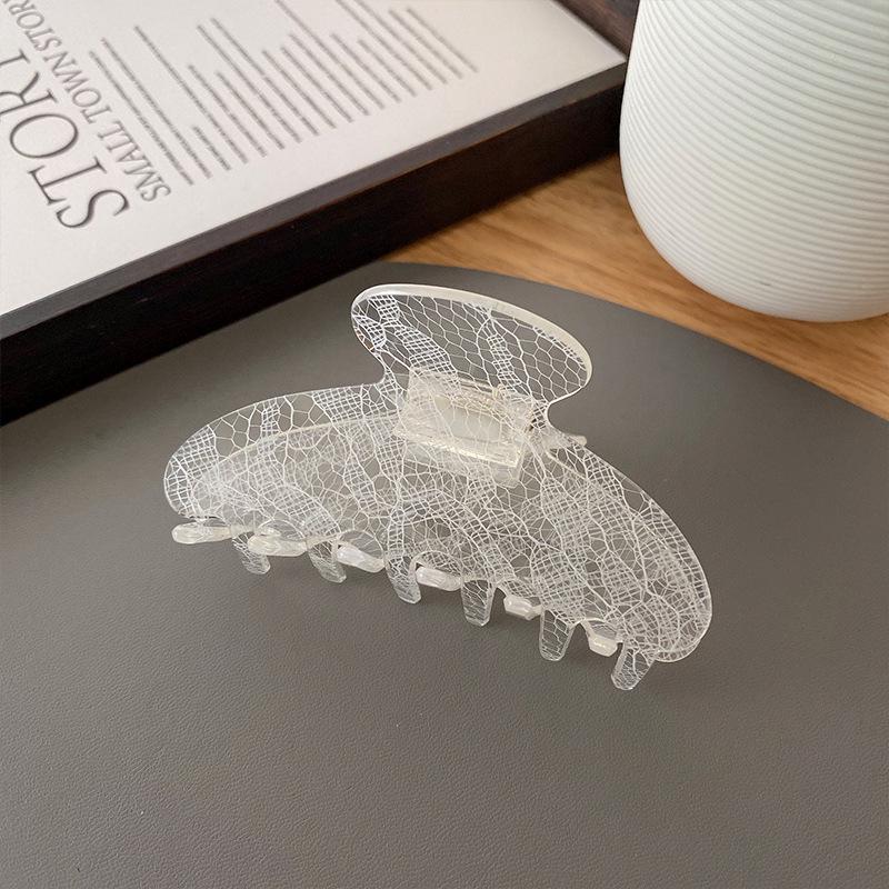 Lace Floral Claw Clip for High-Class Buns and Ponytails
Lace Floral Claw Clip for High-Class Buns and Ponytails