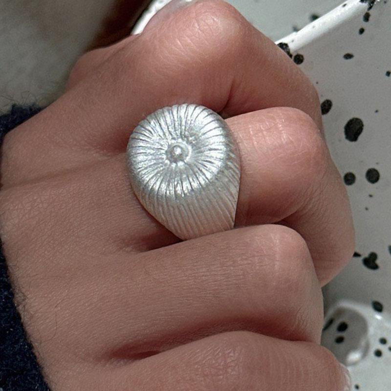 925 Sterling Silver Rings for Women Couple Minimalist Handmade Sparckling Big Flower Ring Fine Jewelry Gift Prevent Allergy resizable
925 Sterling Silver Rings for Women Couple Minimalist Handmade Sparckling Big Flower Ring Fine Jewelry Gift Prevent Allergy resizable