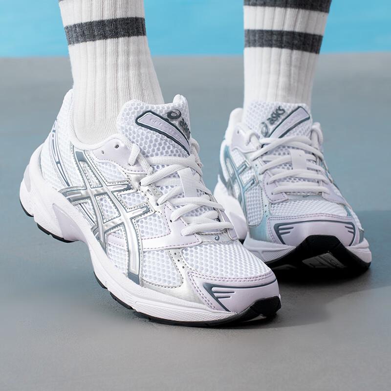 ASICS 1202A164-113 Casual Lifestyle Shoes EU 39
ASICS 1202A164-113 Casual Lifestyle Shoes EU 39