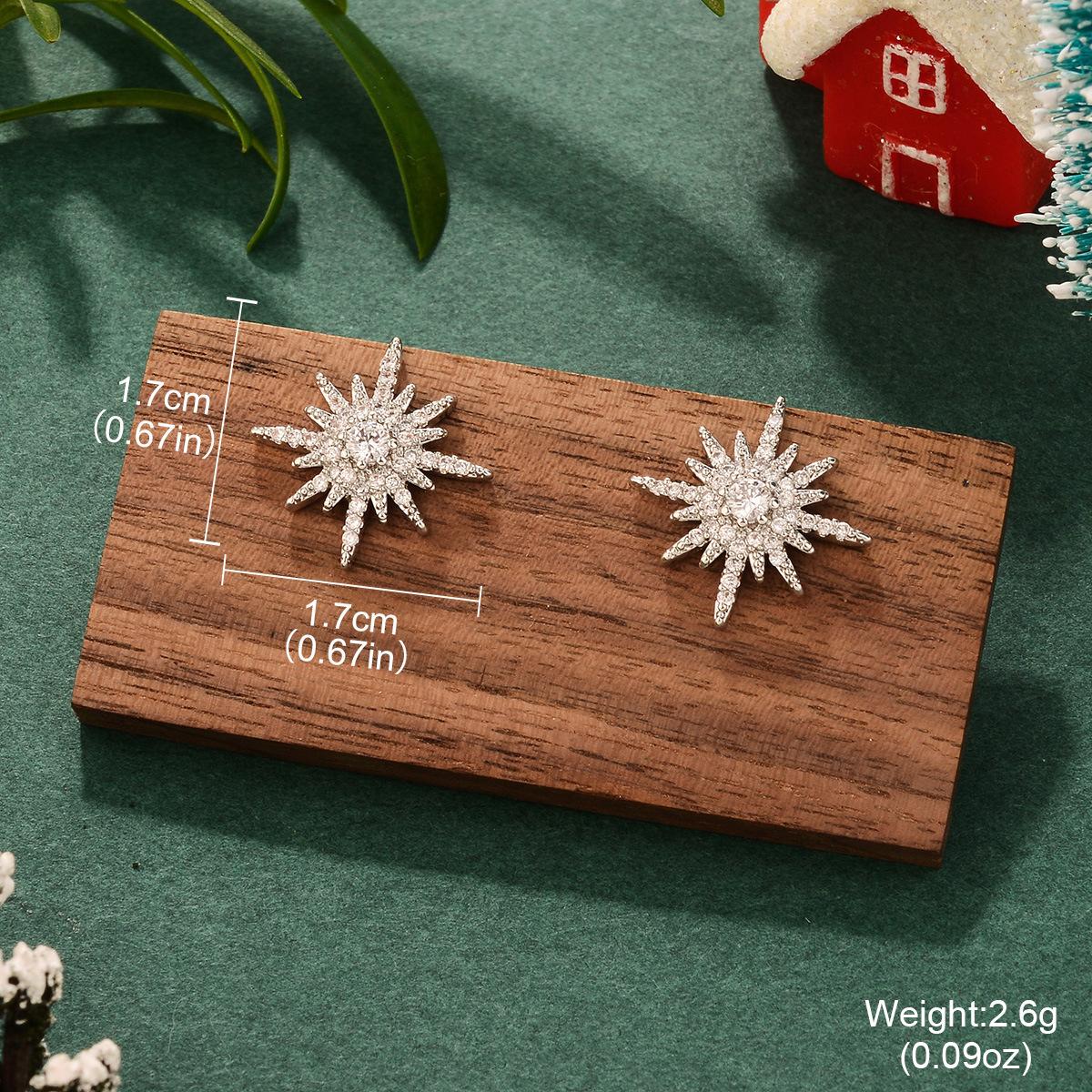 Christmas Snowflake Simple Zircon Earrings Furry Autumn and Winter Silver Needle Fashion Light Luxury Design Temperament Fringed Earrings
Christmas Snowflake Simple Zircon Earrings Furry Autumn and Winter Silver Needle Fashion Light Luxury Design Temperament Fringed Earrings