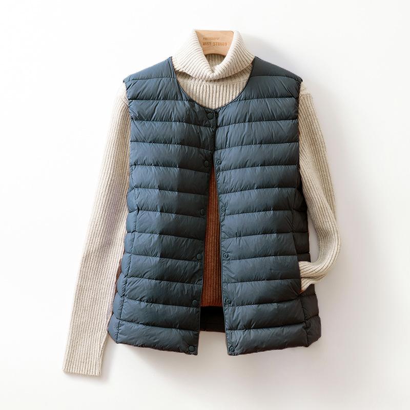 Осінь і зима 2024 новий легкий пуховик жіноча підкладка невелика жилетка з круглим вирізом одягнена в легкий жилет без коміра tide 4XL темно-зелений колір
Осінь і зима 2024 новий легкий пуховик жіноча підкладка невелика жилетка з круглим вирізом одягнена в легкий жилет без коміра tide 4XL темно-зелений колір