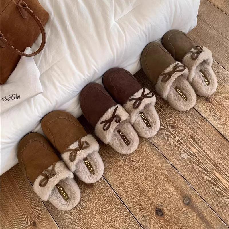 Gu Yunshu Birkenstocks women s autumn and winter 2024 retro matte leather ugly cute ins velvet lazy slippers female trend 35
Gu Yunshu Birkenstocks women s autumn and winter 2024 retro matte leather ugly cute ins velvet lazy slippers female trend 35