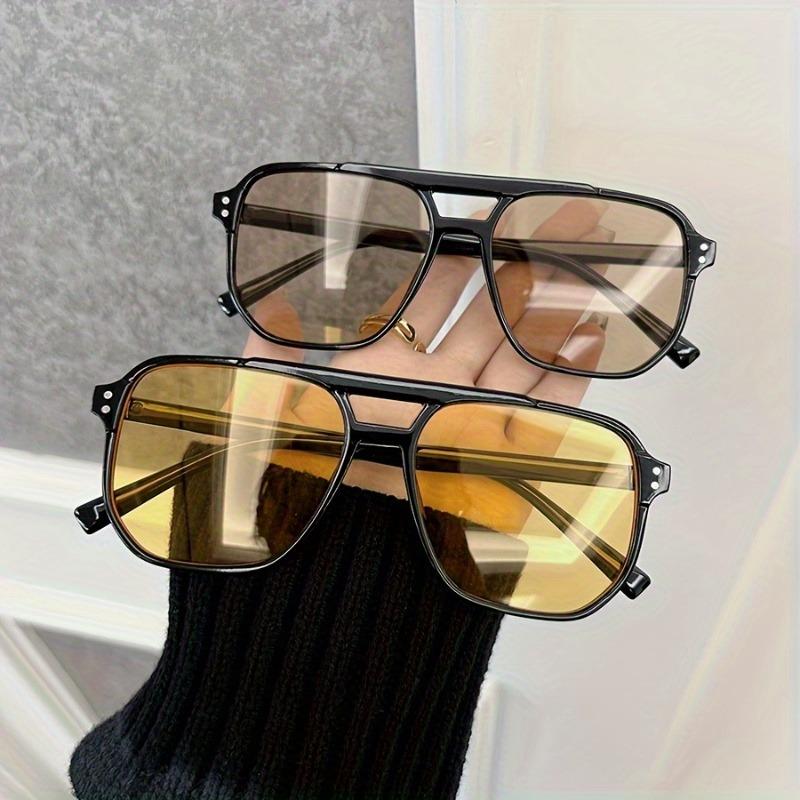 2pcs Fashion Retro Square Fashion Glasses for Men and Women Classic Lens Fashion Retro Design
2pcs Fashion Retro Square Fashion Glasses for Men and Women Classic Lens Fashion Retro Design