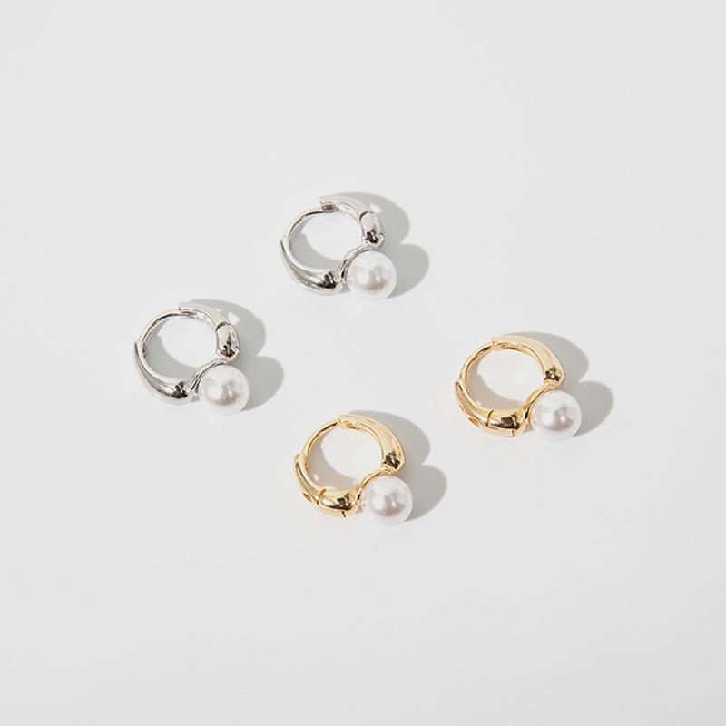 New Sweet Temperament Pearl Gold-Plated Earrings – Trendy Hong Kong French Studs & Women s Ear Cuffs Pearl Ear Cuff (Copper, Platinum Plated)
New Sweet Temperament Pearl Gold-Plated Earrings – Trendy Hong Kong French Studs & Women s Ear Cuffs Pearl Ear Cuff (Copper, Platinum Plated)