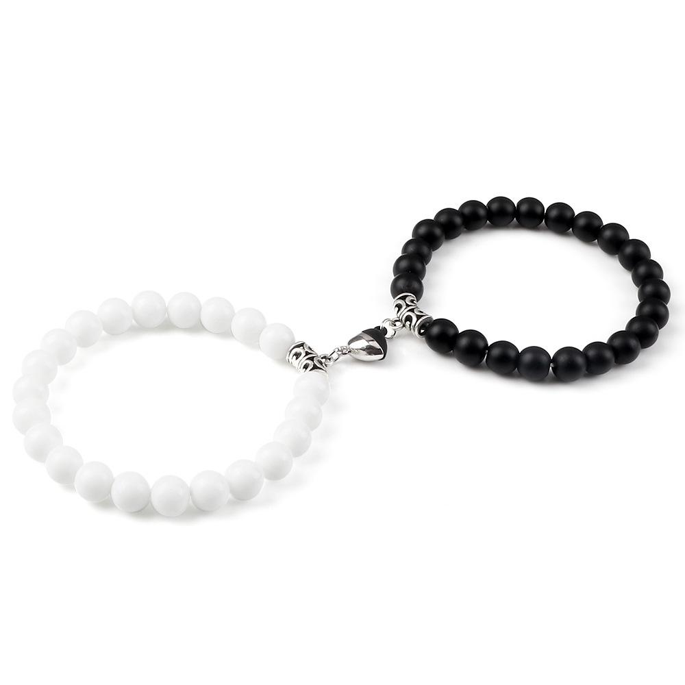 Korean Style Magnetic Heart Bracelet: Black & White Friendship Wristband for Men, Women, and Students - Perfect Couple Gift
Korean Style Magnetic Heart Bracelet: Black & White Friendship Wristband for Men, Women, and Students - Perfect Couple Gift