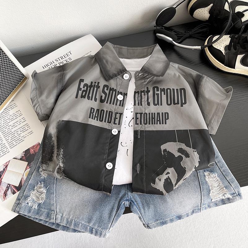 Boys Summer 2026 Trendy Three-Piece Set: Figure Shirt, Shorts & Short-Sleeve Top 90 cm серый
Boys Summer 2026 Trendy Three-Piece Set: Figure Shirt, Shorts & Short-Sleeve Top 90 cm серый