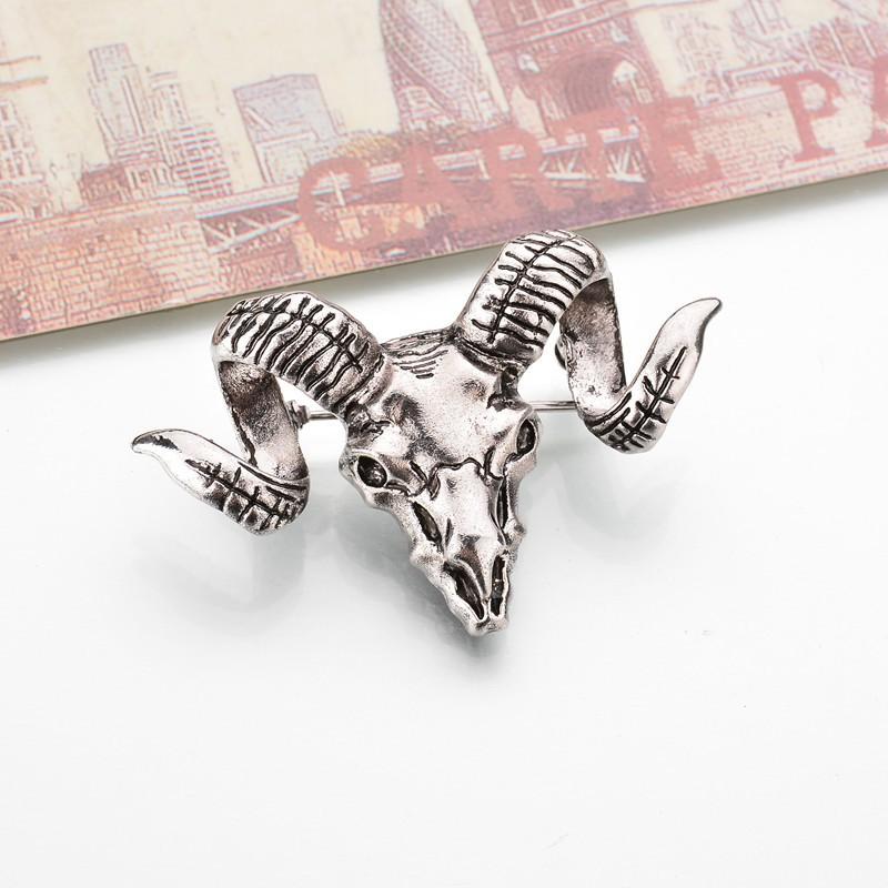 1 шт. брошь в форме головы козла для мужчин и женщин, винтажная брошь с изображением животного, булавки, модная булавка с черепом Pack of 1 серебряный
1 шт. брошь в форме головы козла для мужчин и женщин, винтажная брошь с изображением животного, булавки, модная булавка с черепом Pack of 1 серебряный