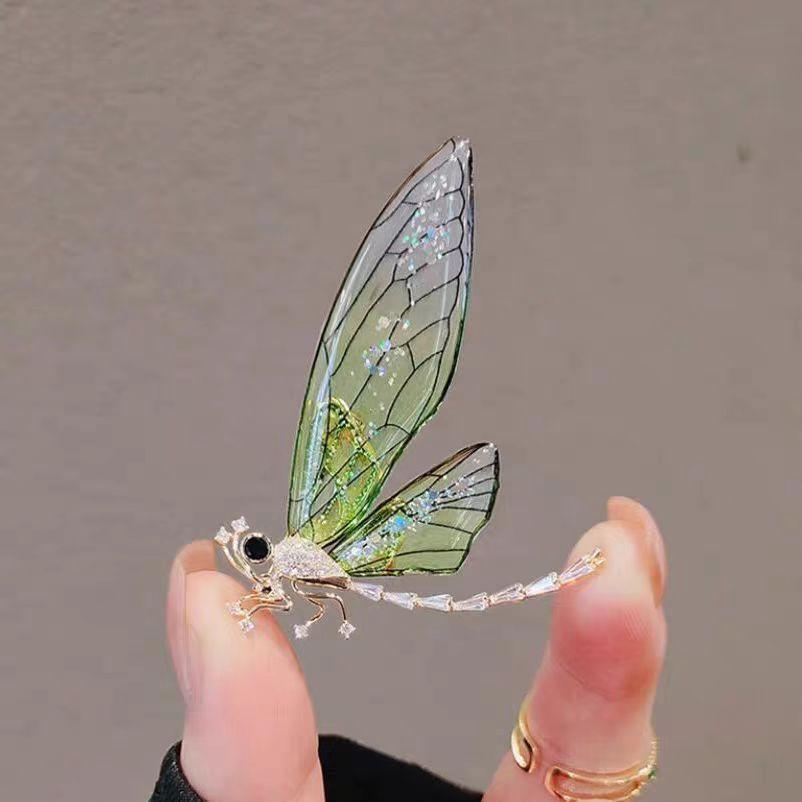 Smart Green Dragonfly Brooch Women s Fashion Elegant Versatile Pin Advanced Sense Delicate Anti-light Suit Corsage
Smart Green Dragonfly Brooch Women s Fashion Elegant Versatile Pin Advanced Sense Delicate Anti-light Suit Corsage