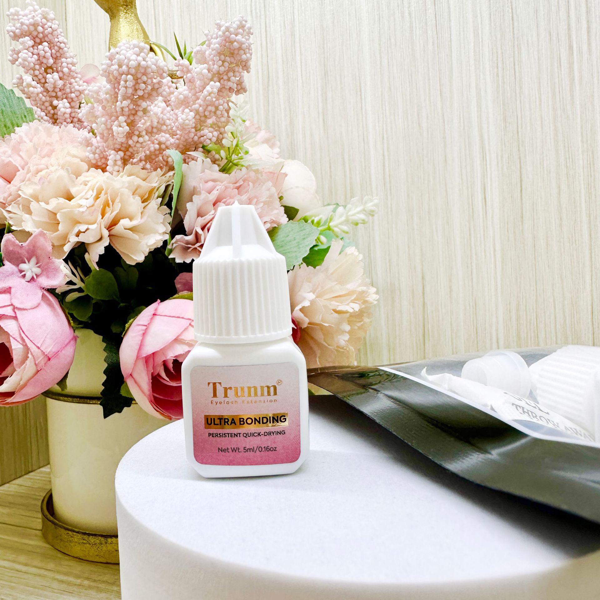 Fast-Drying Odorless Eyelash Extension Glue - Non-Irritating, Long-Lasting, Firm Adhesive
Fast-Drying Odorless Eyelash Extension Glue - Non-Irritating, Long-Lasting, Firm Adhesive