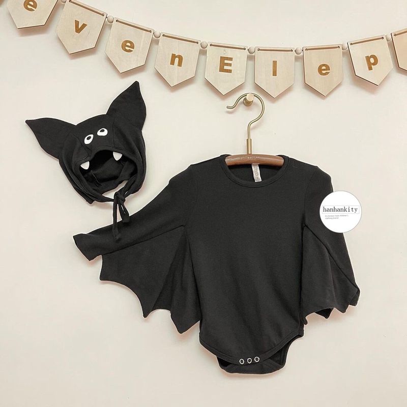 Batman 2023 Children s Clothing for Boys and Girls, Infants and Toddlers, Korean Halloween Batman Jumpsuit Outerwear Batman Onesie (Two-Piece Set) 80
Batman 2023 Children s Clothing for Boys and Girls, Infants and Toddlers, Korean Halloween Batman Jumpsuit Outerwear Batman Onesie (Two-Piece Set) 80
