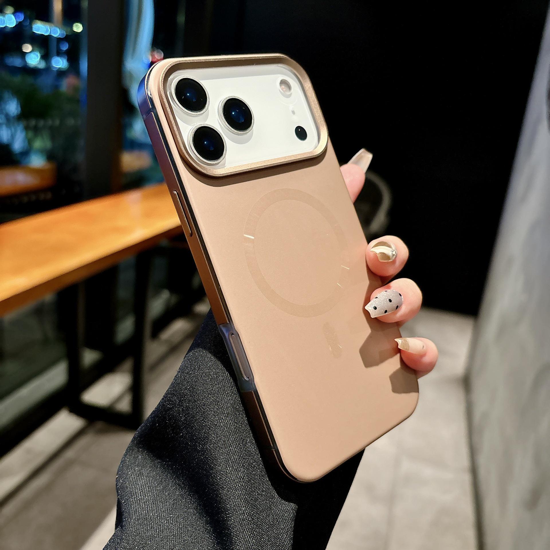iPhone 17 Pro Max CD Pattern Magnetic Case with Aluminum Frame 15 пустынный/золотой
iPhone 17 Pro Max CD Pattern Magnetic Case with Aluminum Frame 15 пустынный/золотой