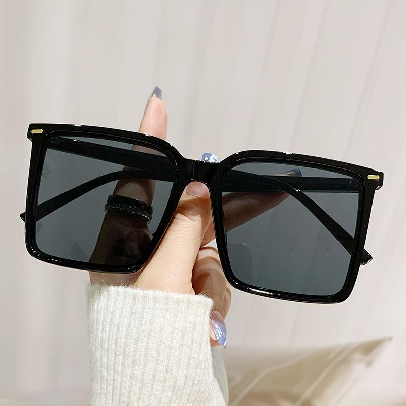 Chic Square Design Sunglasses Women Big Frame Summer Outdoor Protection Sun StyleA
Chic Square Design Sunglasses Women Big Frame Summer Outdoor Protection Sun StyleA